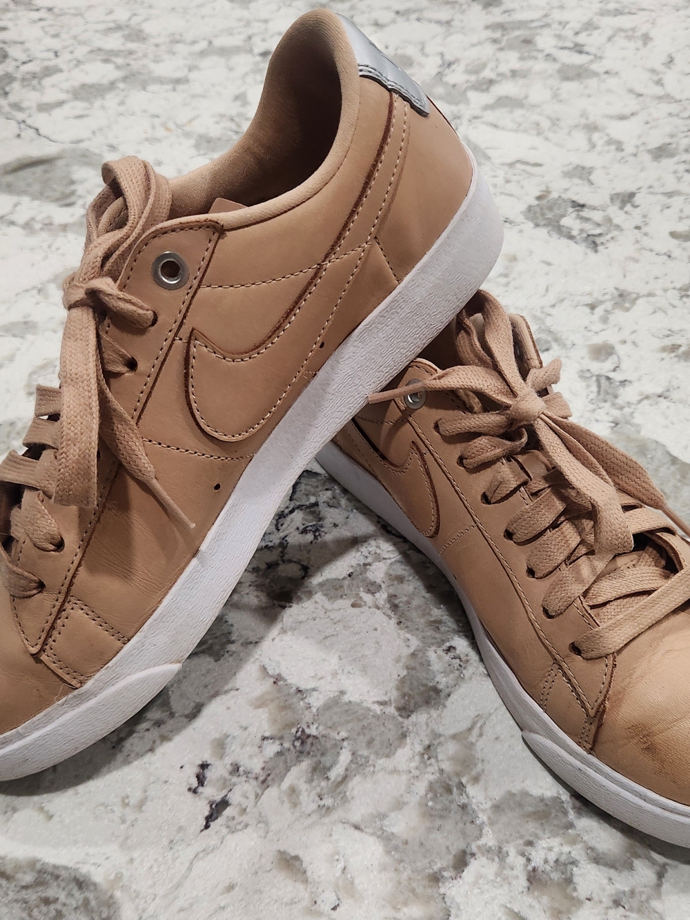 Nike Blazer Low SE Bio Beige Tan Silver Leather Shoes Womens Sz 7.5-no Insoles